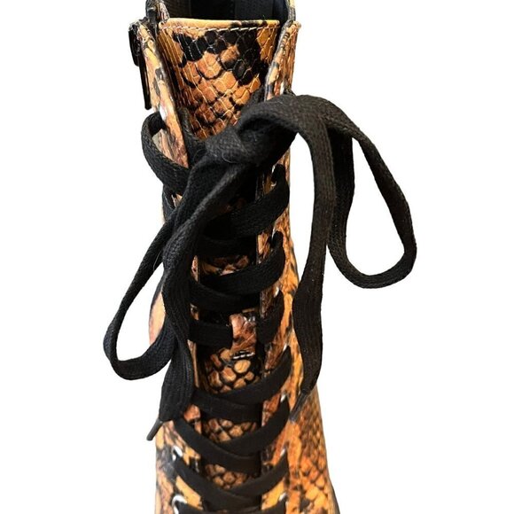 Women's Steve Madden Tan & Black Snake Skin Design Lace Up Boots, Size 8 1/2 - Picture 6 of 8
